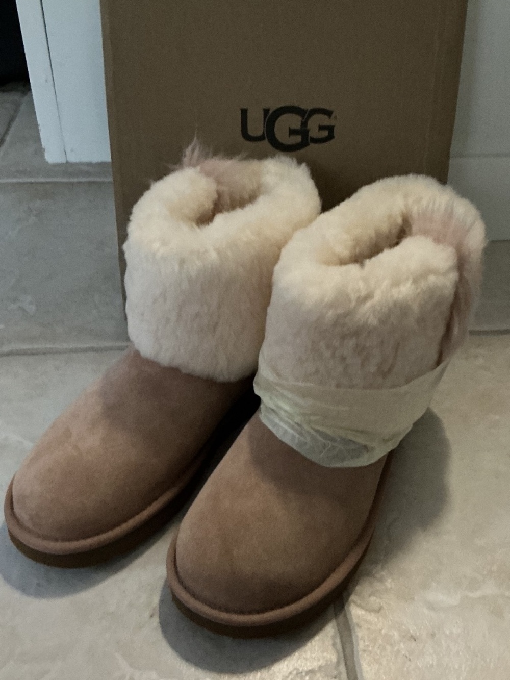 UGG boots, NWT